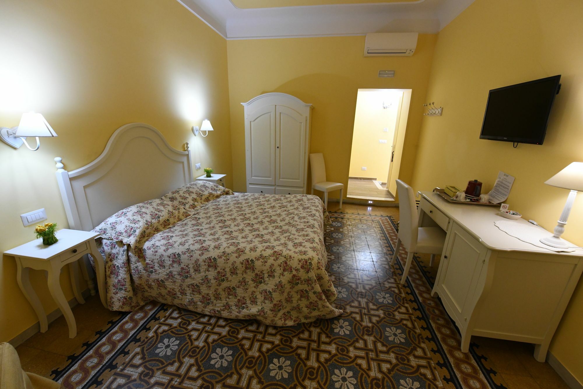 Qt Suites Roma Exterior photo